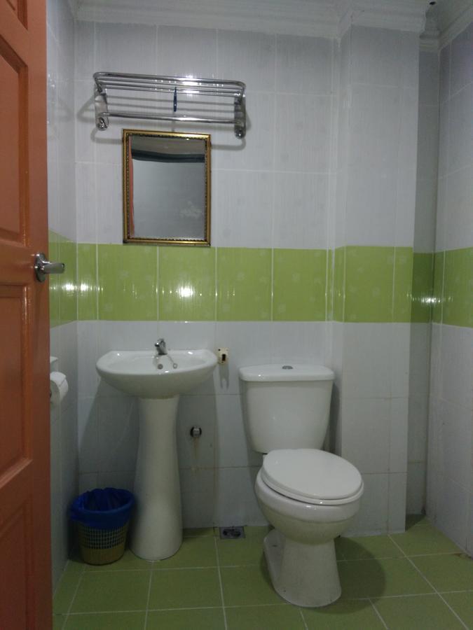 1Libaran Hotel Sandakan Extérieur photo